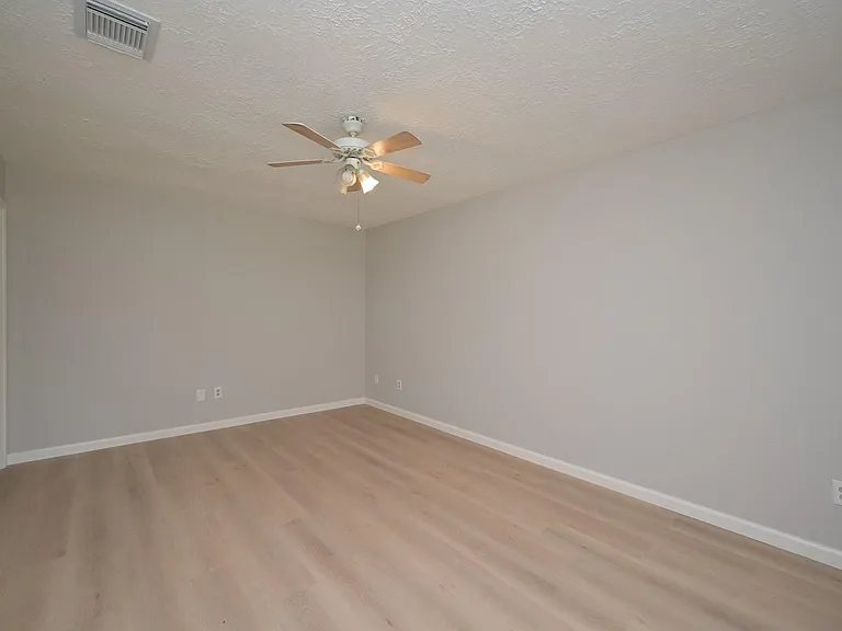 22523 Archibald Blair Ln — Photo 10