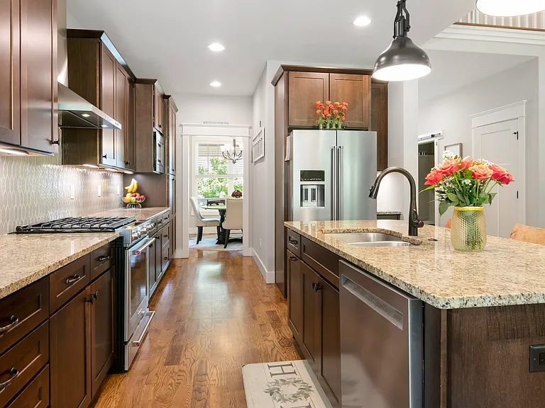 179 Barnrock Dr — Photo 14