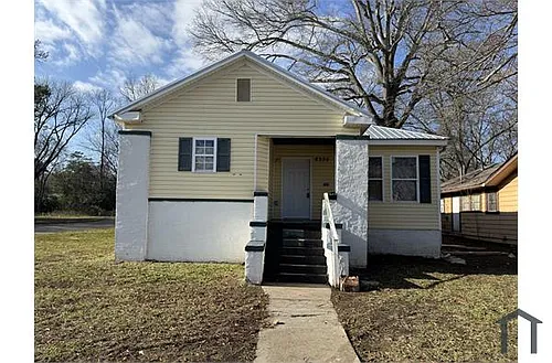 8300 4th Ave N Photo 1