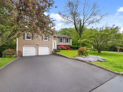 14 Monroe Drive, White Plains, NY, 10605
