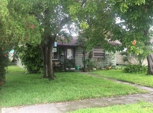 480 36th Ave N, Saint Petersburg, FL 33704