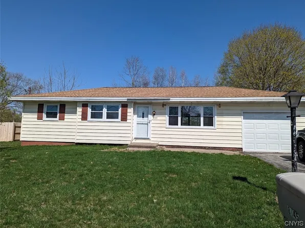 8145 Buena Vista Dr, Rome, NY 13440