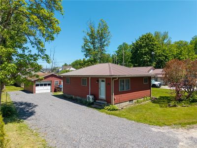 6059 Boller Ave, Livonia, NY, 14487