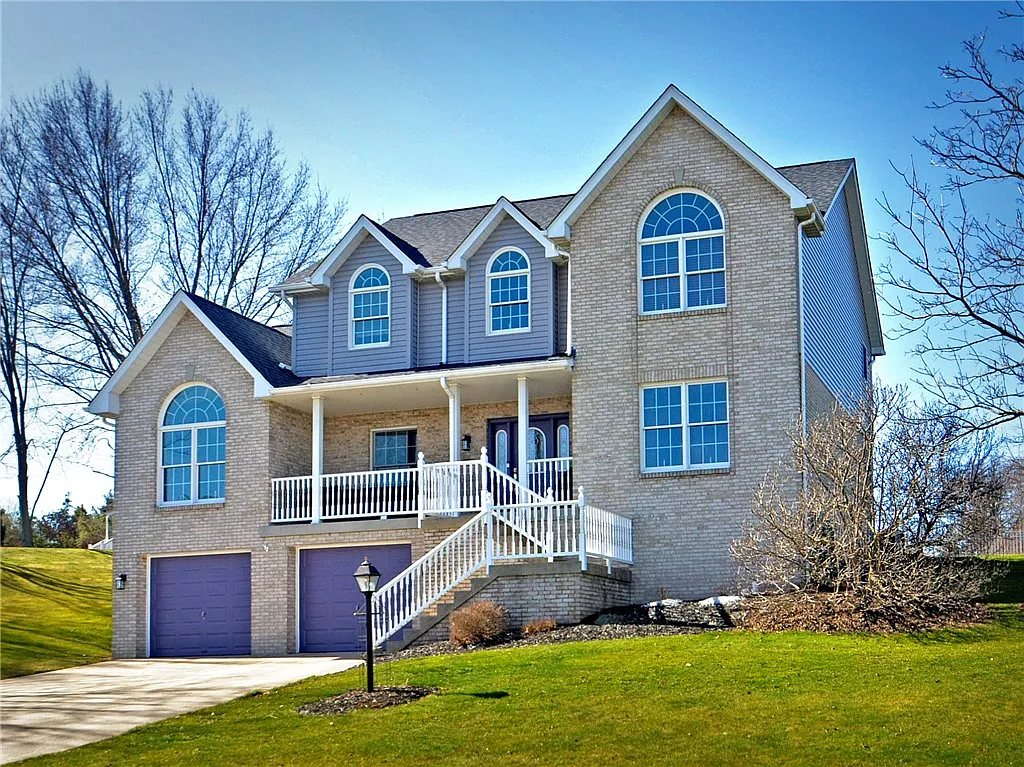 9340 Pembroke Cir photo 1
