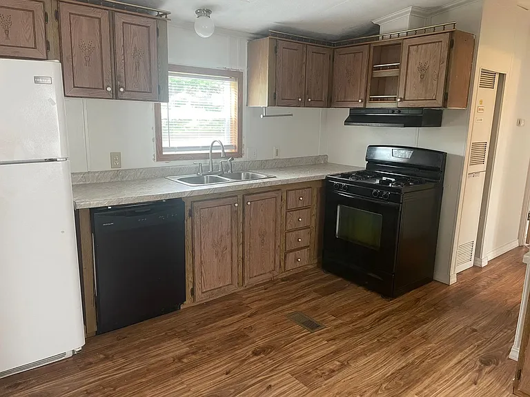 3860 Olds Rd — Photo 14