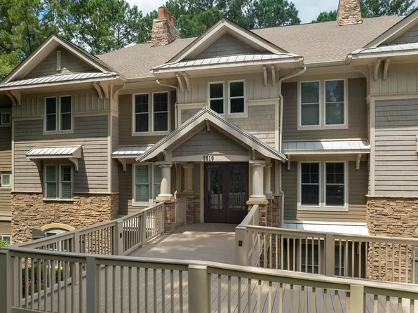 1010A Portage Trl, Greensboro, GA 30642