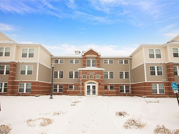 2nd image of 23002 Chandlers Ln APT 344