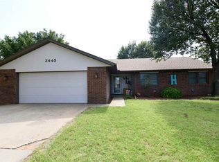 3445 Robin Dr, Woodward, OK 73801