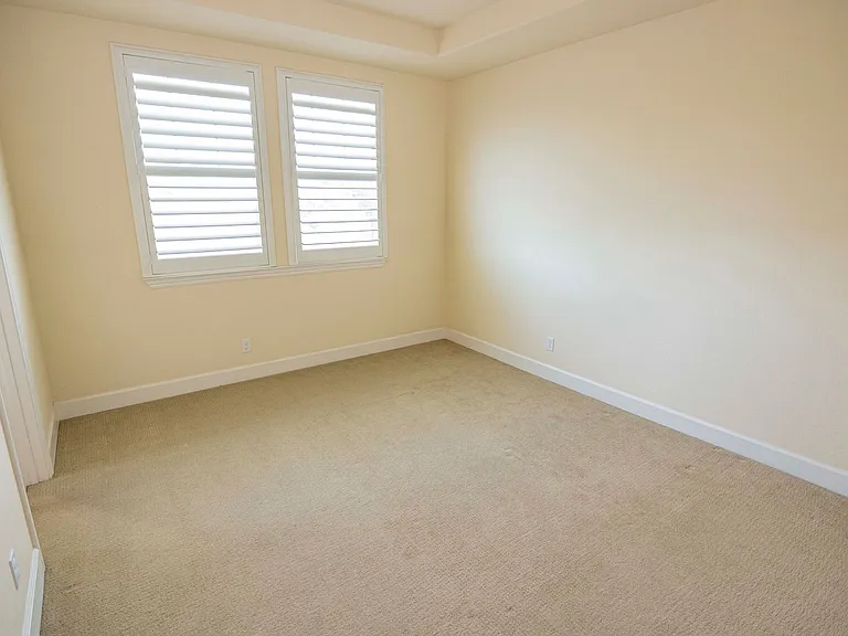 2744 Valley Oak Pl — Photo 21