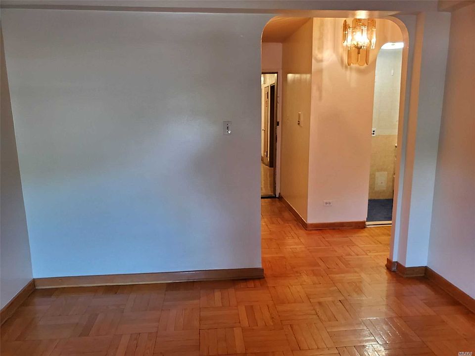 1st image of 12325 82nd Ave APT 1M