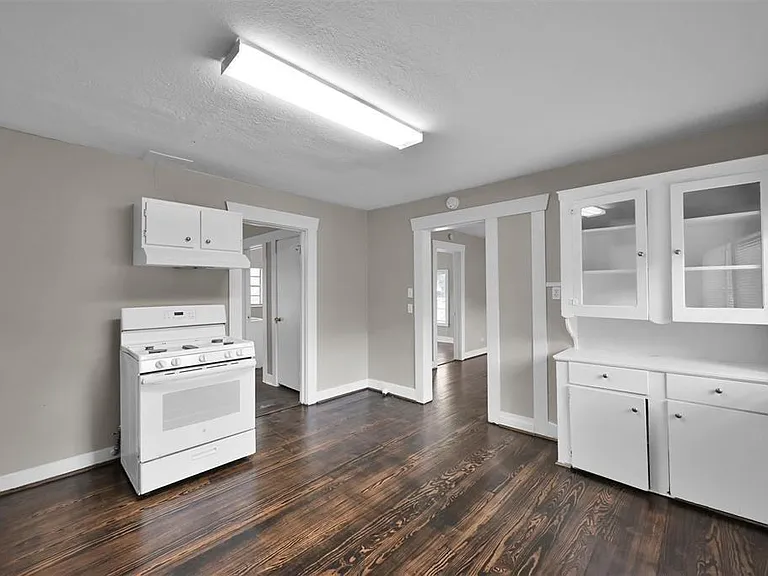 4208 Delhi St — Photo 19