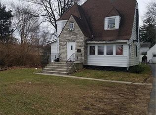 15 Chapel St, Garnerville, NY 10923