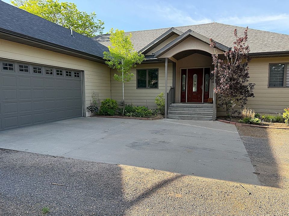 1st image of 1001 Prairie Pond Ln