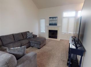 310 Spitler Park Dr #310, Mount Zion, IL