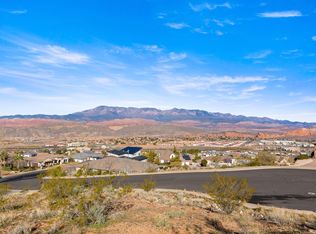 2393 W Ridge View Dr, Hurricane, UT 84737
