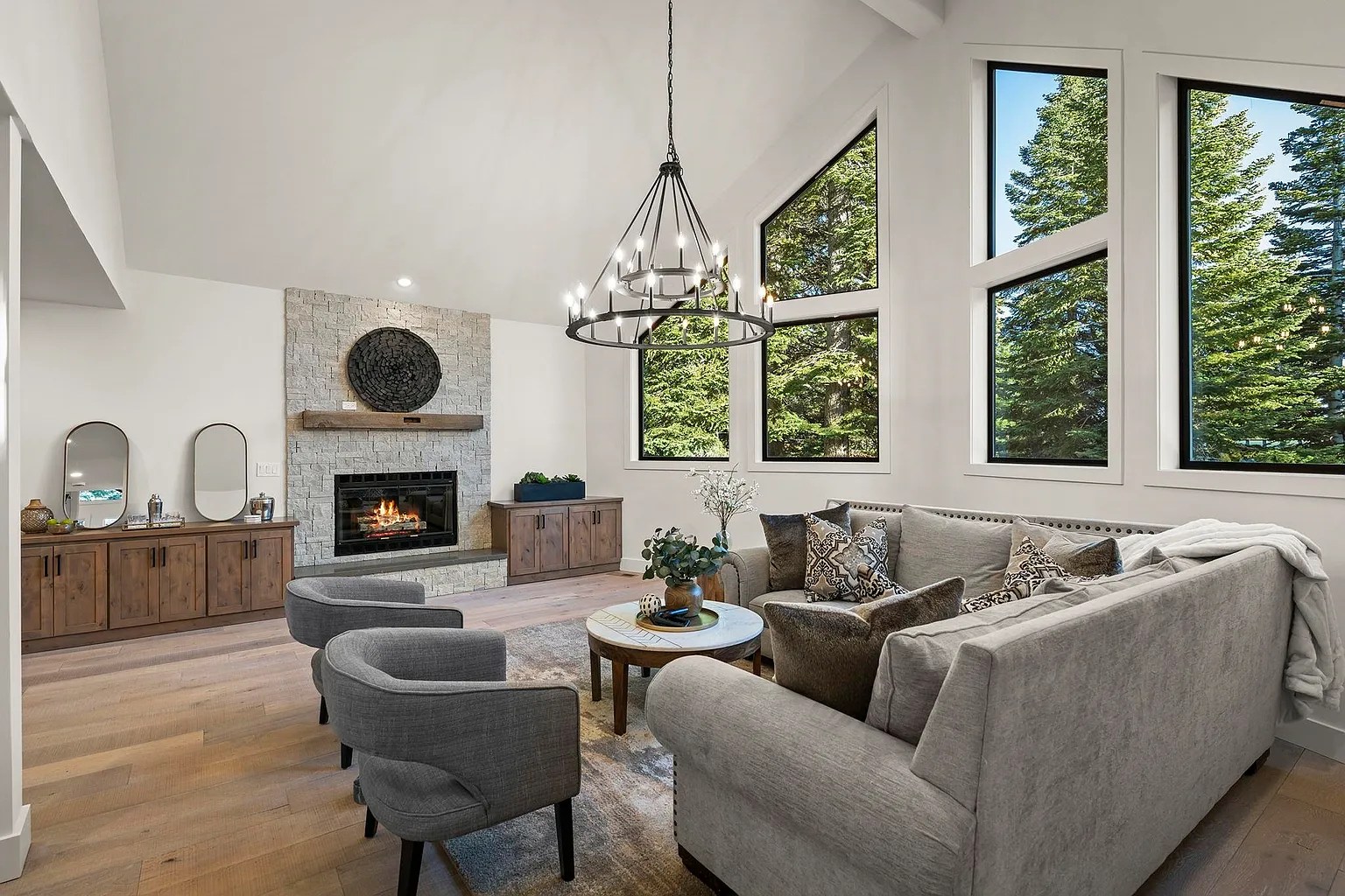 3660 Lacrosse Dr photo 1