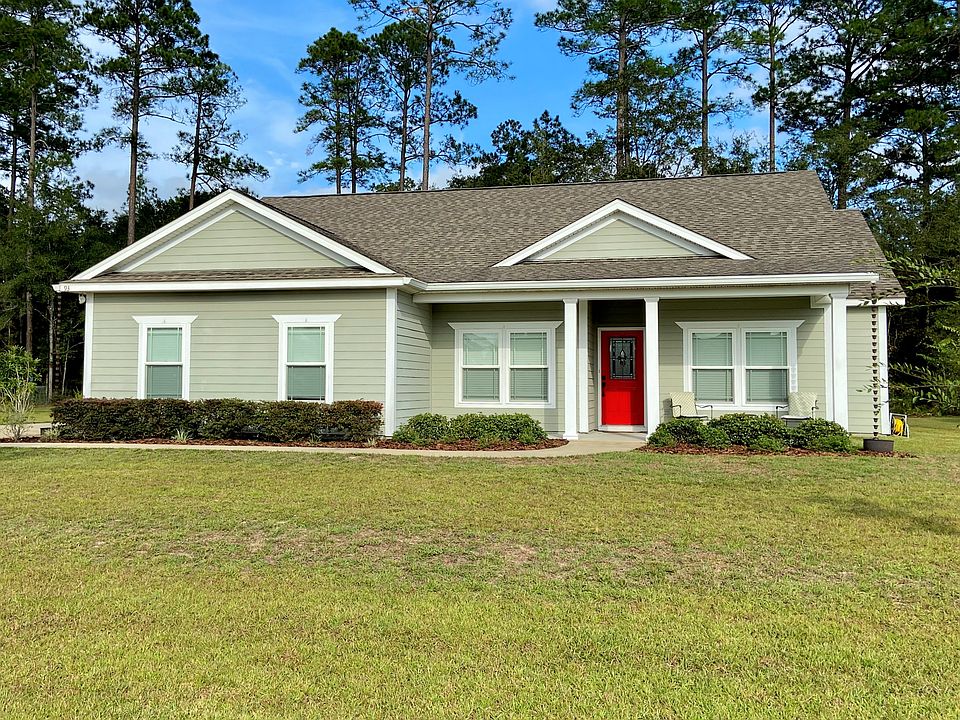 1st image of 93 Carousel Cir
