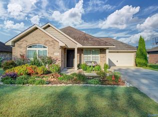 2711 Blake Dr, Hartselle, AL 35640