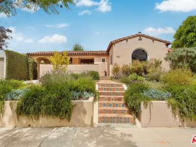 901 S Ogden Dr, Los Angeles, CA, 90036