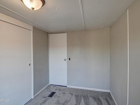 5th image of 19217 N CARNATION Drive