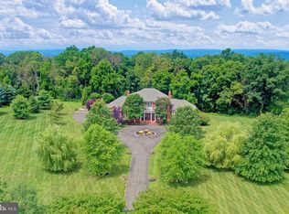 17009 Bold Venture Dr, Leesburg, VA 20176