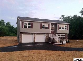 461 Scotch Pine Rd, Dillsburg, PA 17019