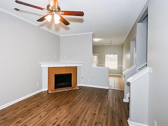 5th image of 6819 Kerri Valley Ln