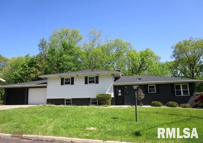 1st image of 2515 W Bacon Dr