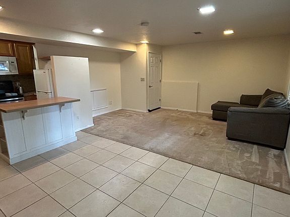 4th image of 17190 Westview Dr