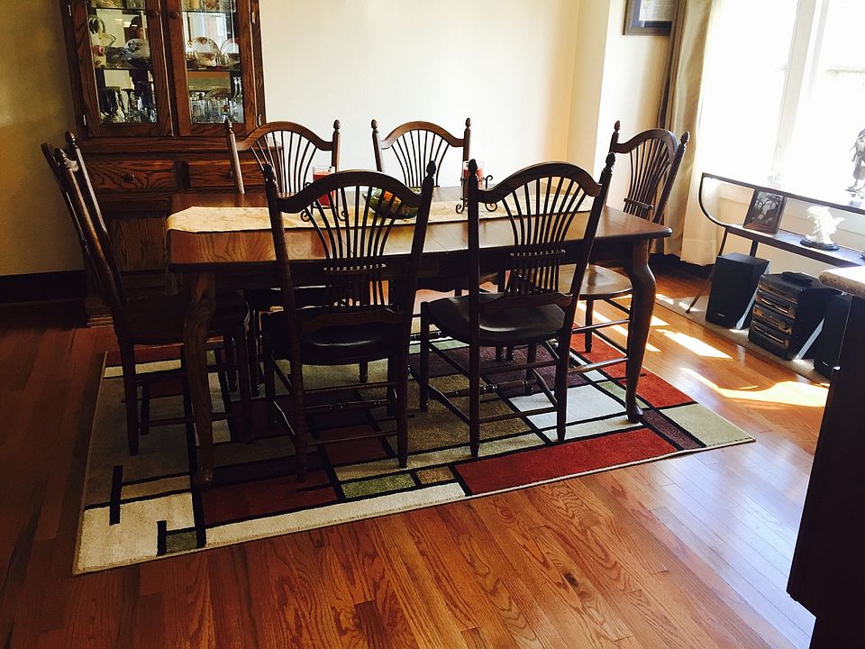 2nd image of 1812 Chislett St
