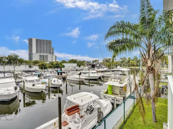 1720 NW North River Dr APT 210, Miami, FL 33125