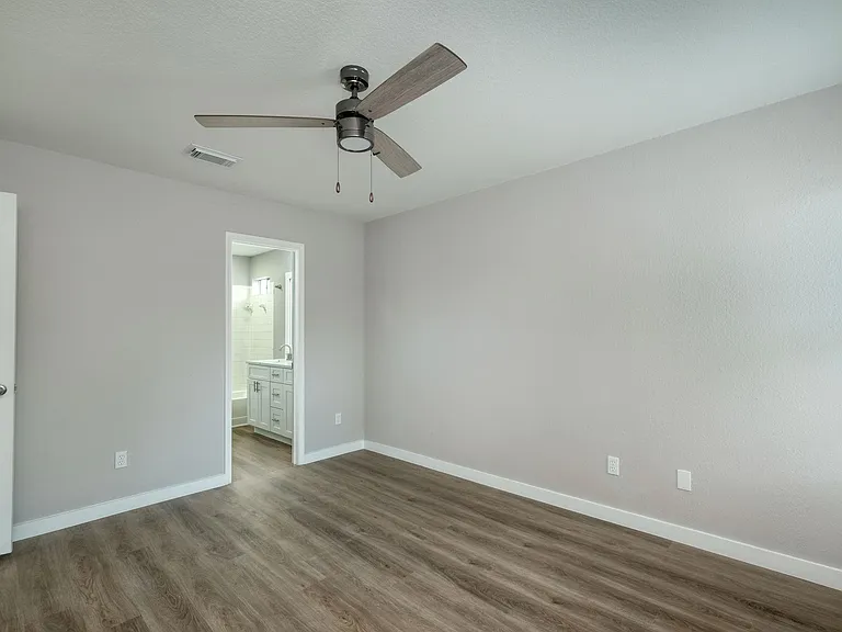 1301 Black Cherry Dr — Photo 13