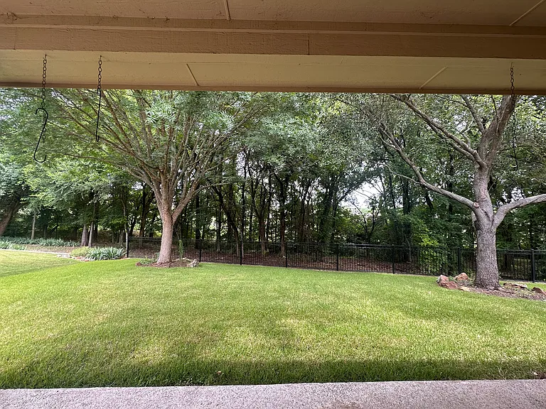 714 Pelican Hills Dr — Photo 22