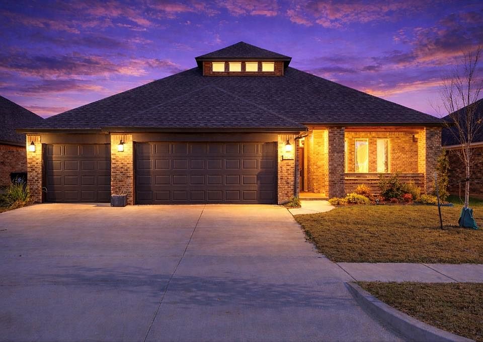 1st image of 804 Scully Rd