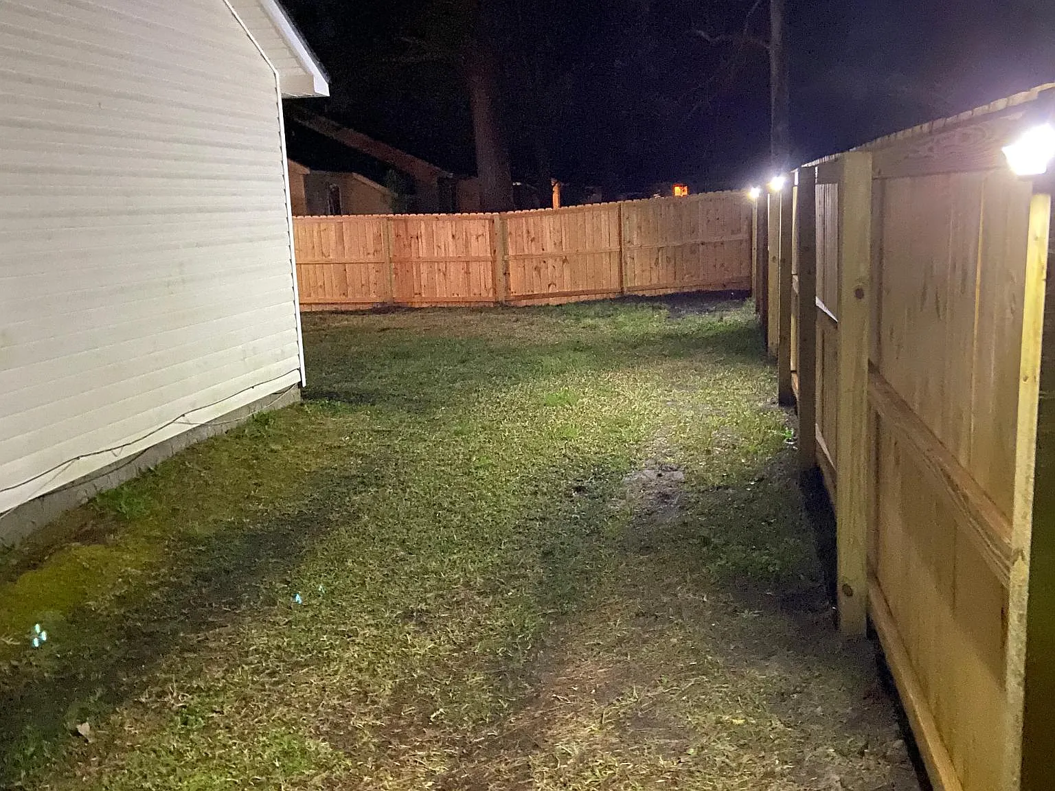 218 Webb Blvd — Photo 3