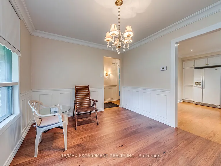 1236 Grange Rd — Photo 12