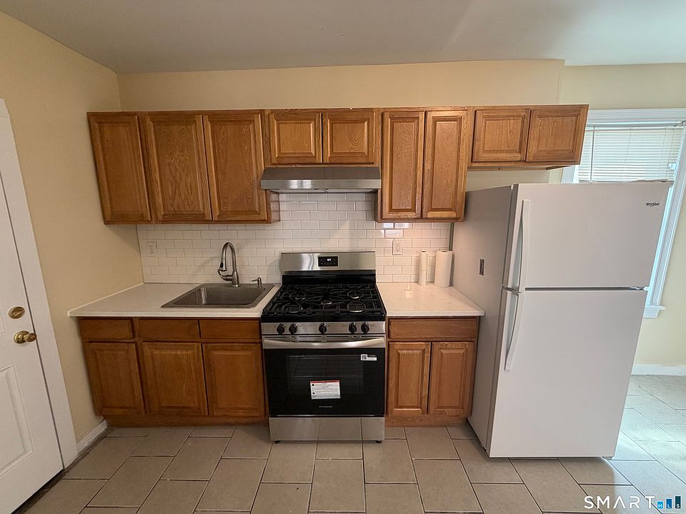 1st image of 33 Stevens St #1