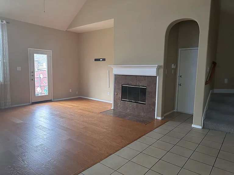 11490 La Grange Dr — Photo 5