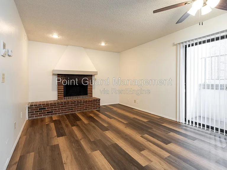 Midtown Place Apartments — Photo 51