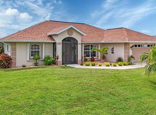 92 White Marsh Ln, Rotonda West, FL 33947