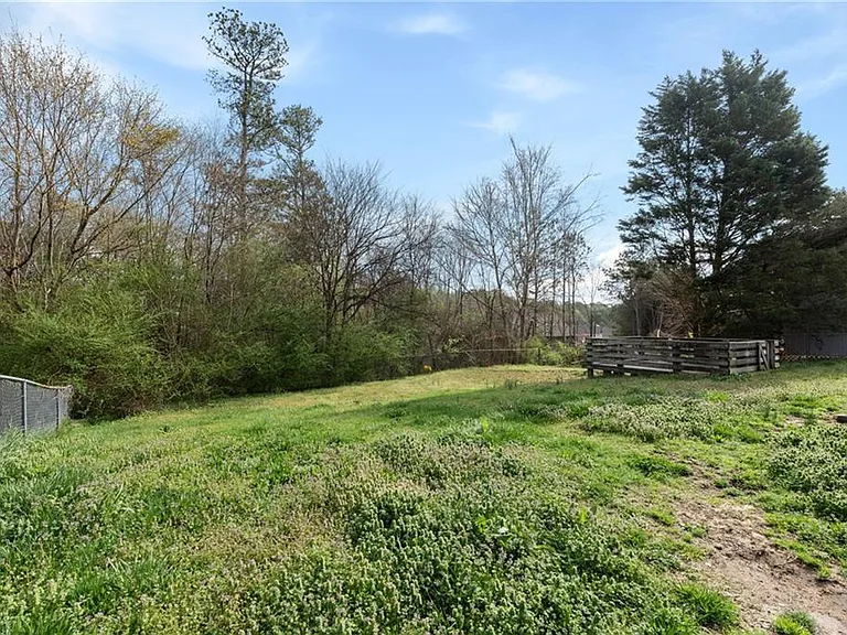 173 Winndale Rd — Photo 21