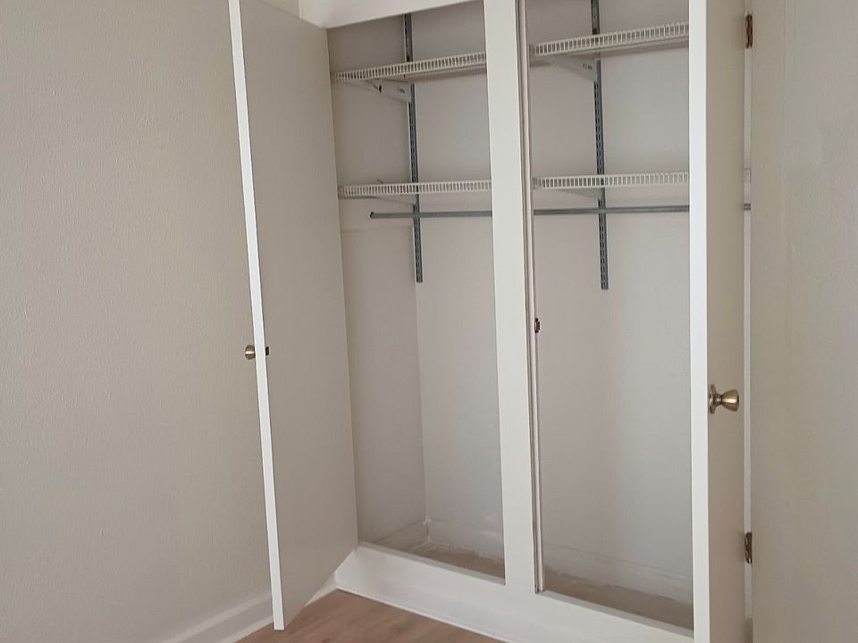 1st image of 3003 Toledano St APT 207