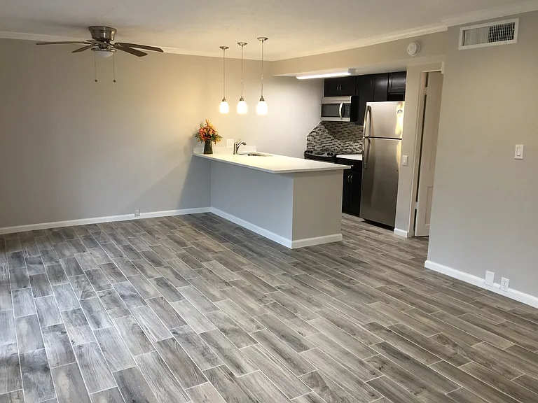 3271 Sul Ross St #12 — Photo 7