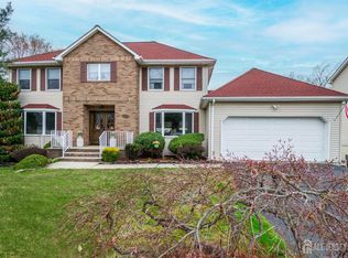 101 Nickel Ave, Sayreville, NJ 08872