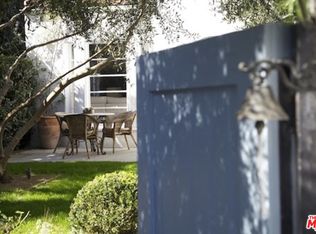 1061 S Rimpau Blvd, Los Angeles, CA 90019