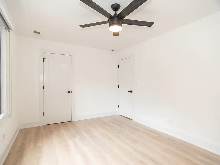 633 S Laflin St #203 — Photo 9