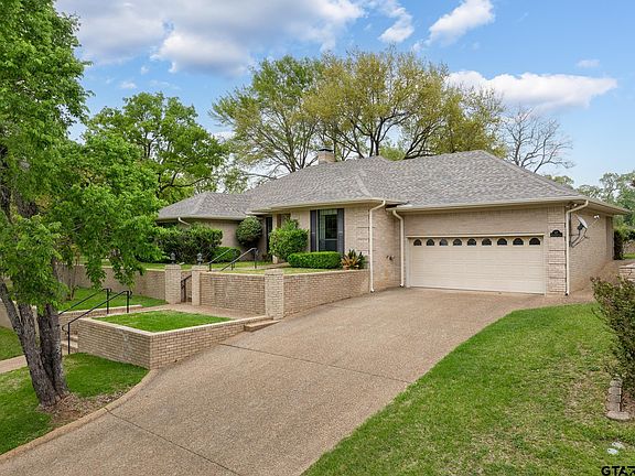 4th image of 117 Williamsburg Ln