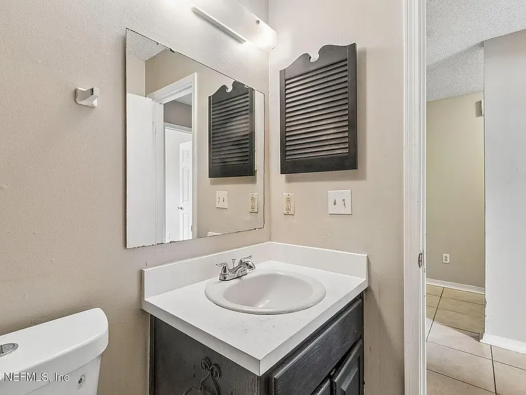 7684 Jana Ln S — Photo 16