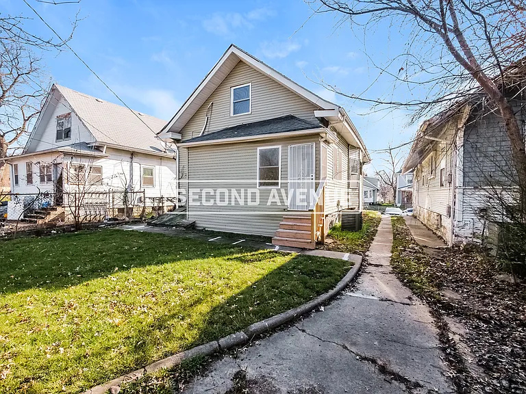 2530 Mersington Ave — Photo 15