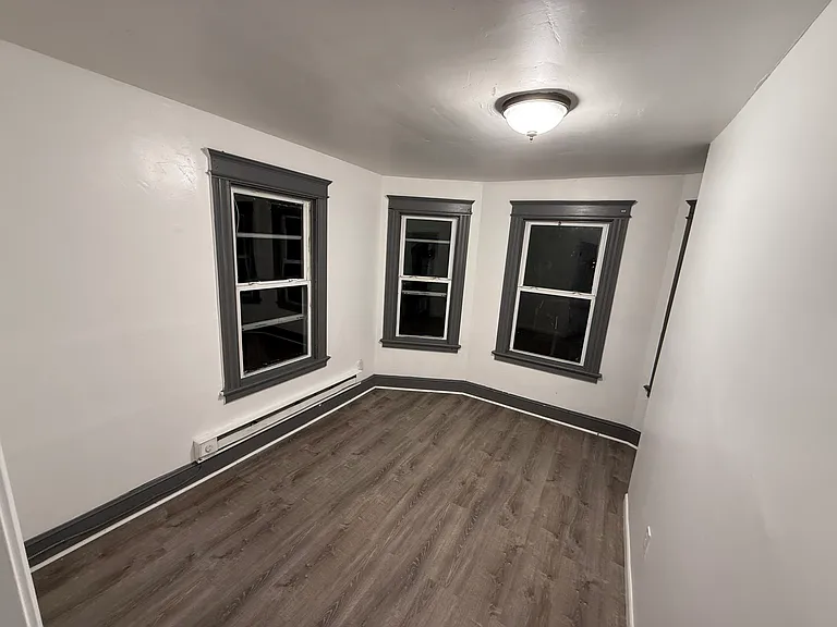 38 Beacon St #2 — Photo 8